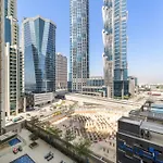 Vayk - Modern 1 Bd Apartment In Business Bay